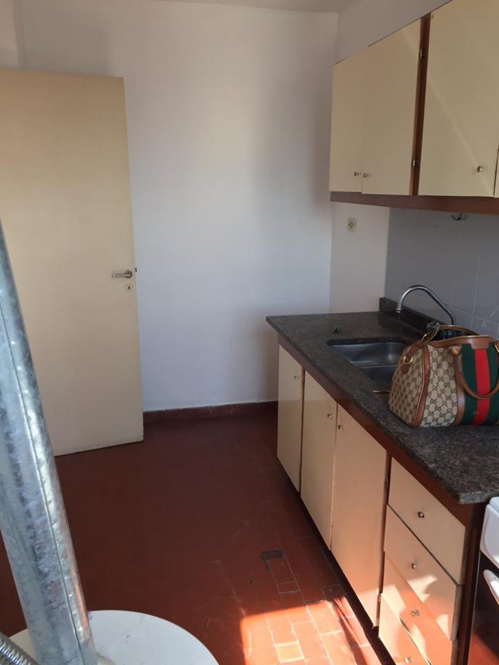 ALQUILER DPTO DOS DORM EN 56 Y 9