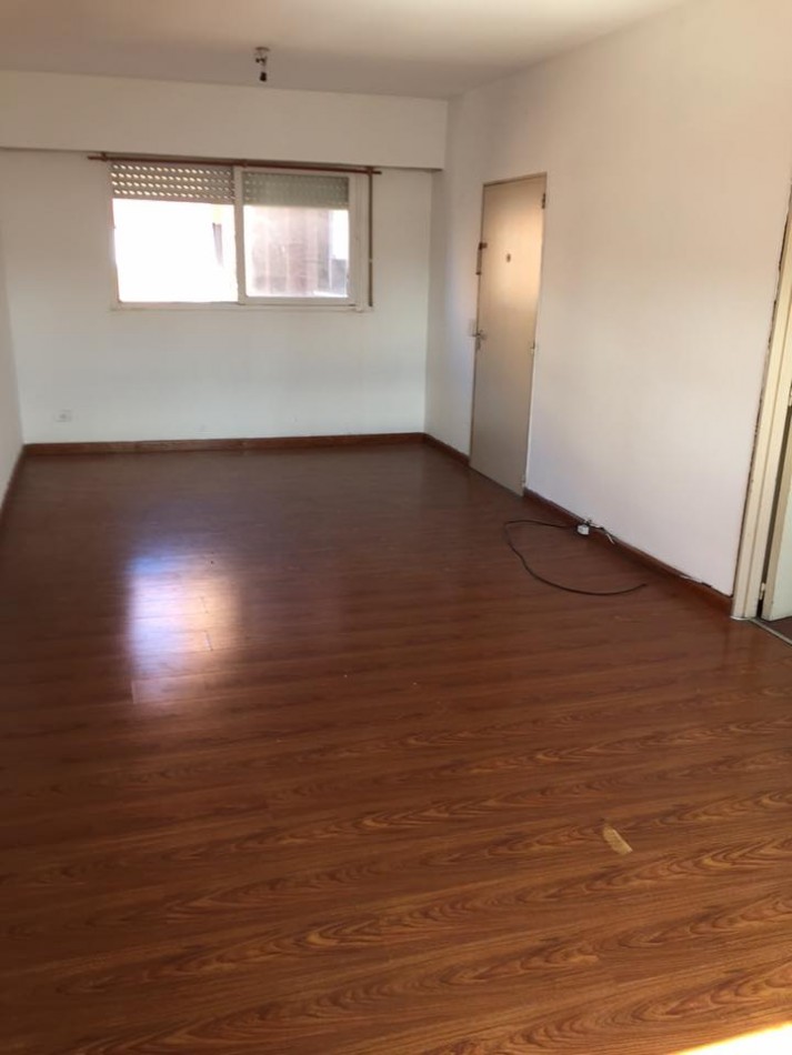 ALQUILER DPTO DOS DORM EN 56 Y 9