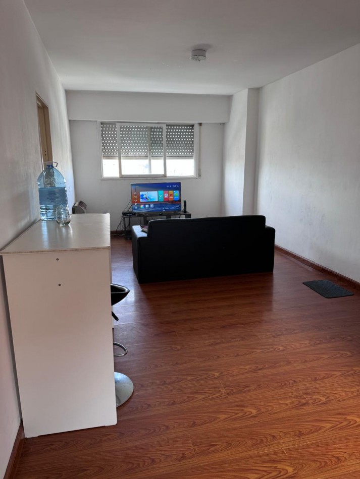 ALQUILER DPTO DOS DORM EN 56 Y 9