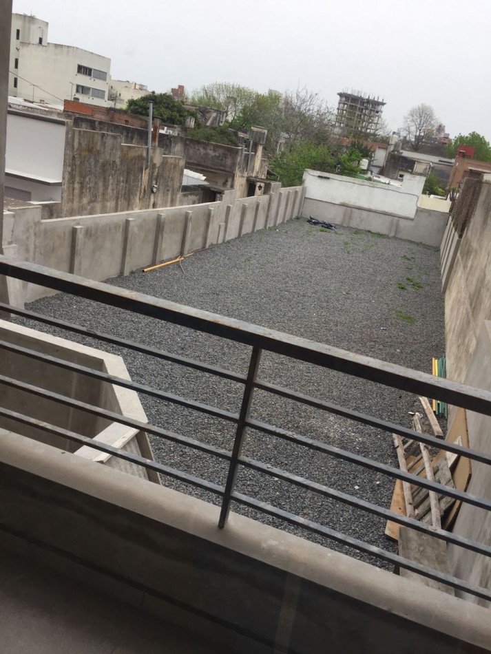 Alquiler cochera Av.66 e/3 y 4