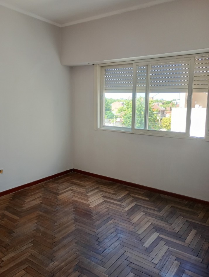 Alquiler depto 2 dormitorios 38 e/30 y 31