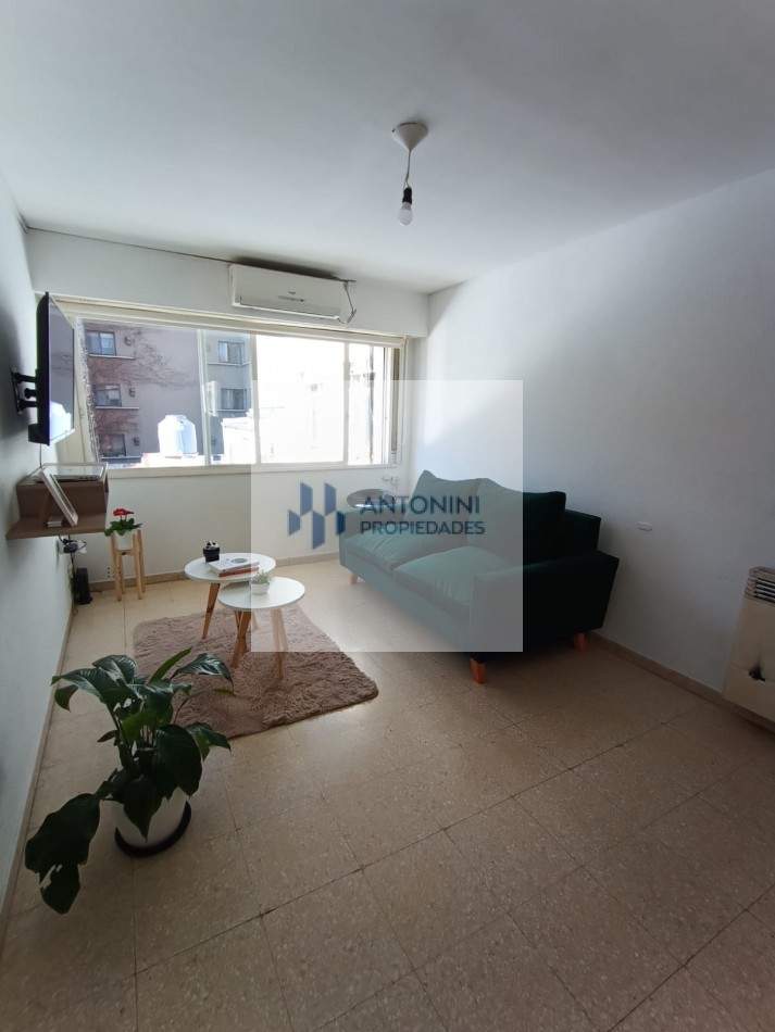 Venta Depto 1 dormitorio 6 entre 37 y 38