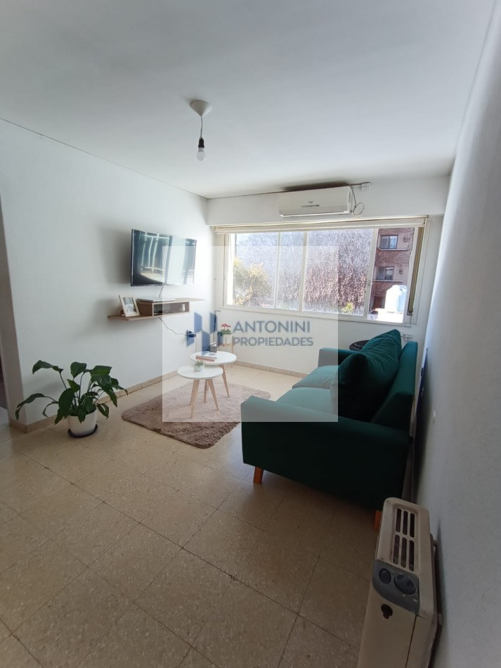 Venta Depto 1 dormitorio 6 entre 37 y 38