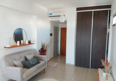 Venta Monoambiente en Av. 7 e/36 y 37