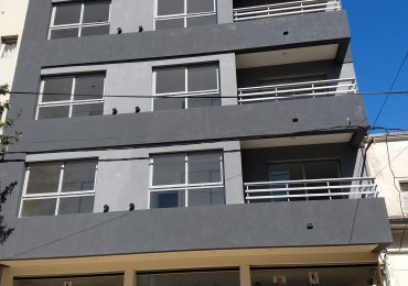 Alquiler depto 2 dormitorios + cochera 50 e/21 y 22 