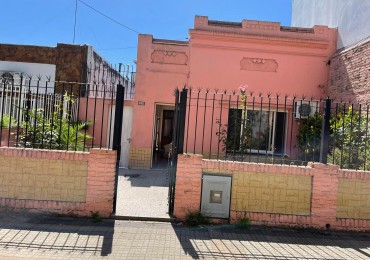 ALQUILER CASA DE DOS DORM EN 23 Y 66