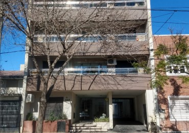 ALQUILER MONOAMBIENTE CON COCHERA EN 16 Y 35