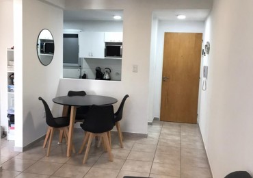 Alquiler depto 1 dormitorio con cochera Av.13 e/63 y 64