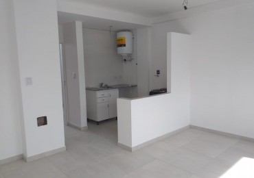 Alquiler monoambiente 124 e/60 y 61